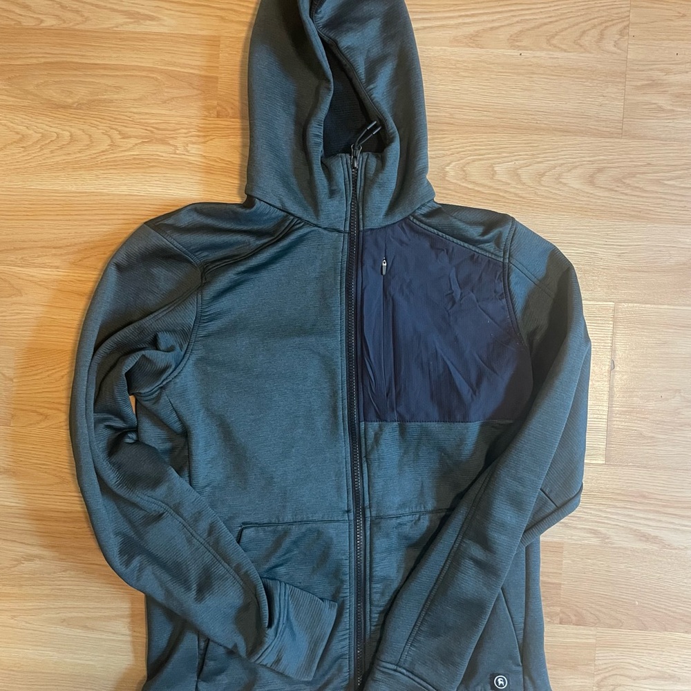 Men’s Backcountry Dark Gray Hooded Jacket with Navy Accent